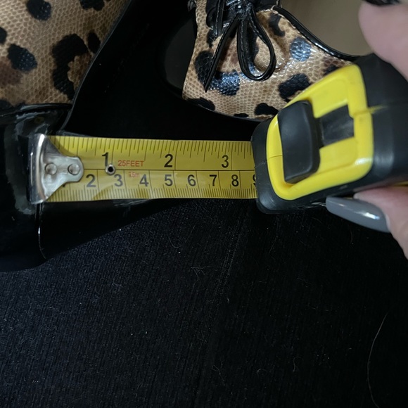 Leopard & Black Patent Heels Size 9.5 - Picture 4 of 5